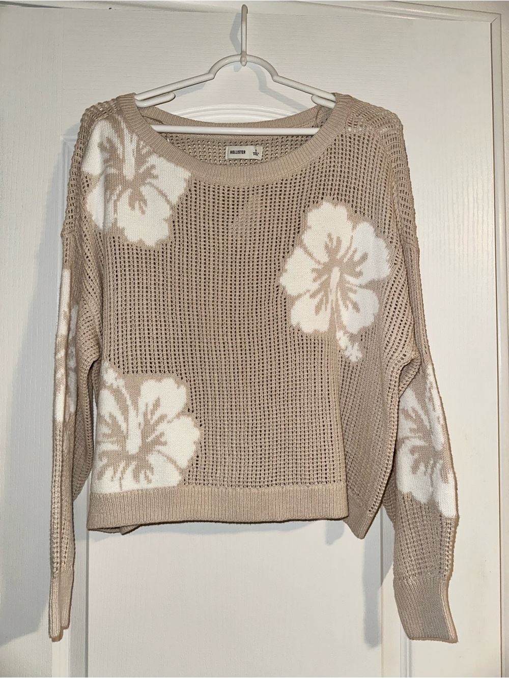 NWT Hollister Floral Hibiscus Beige Open Knit Sweater / Swim Cover Up- Size S